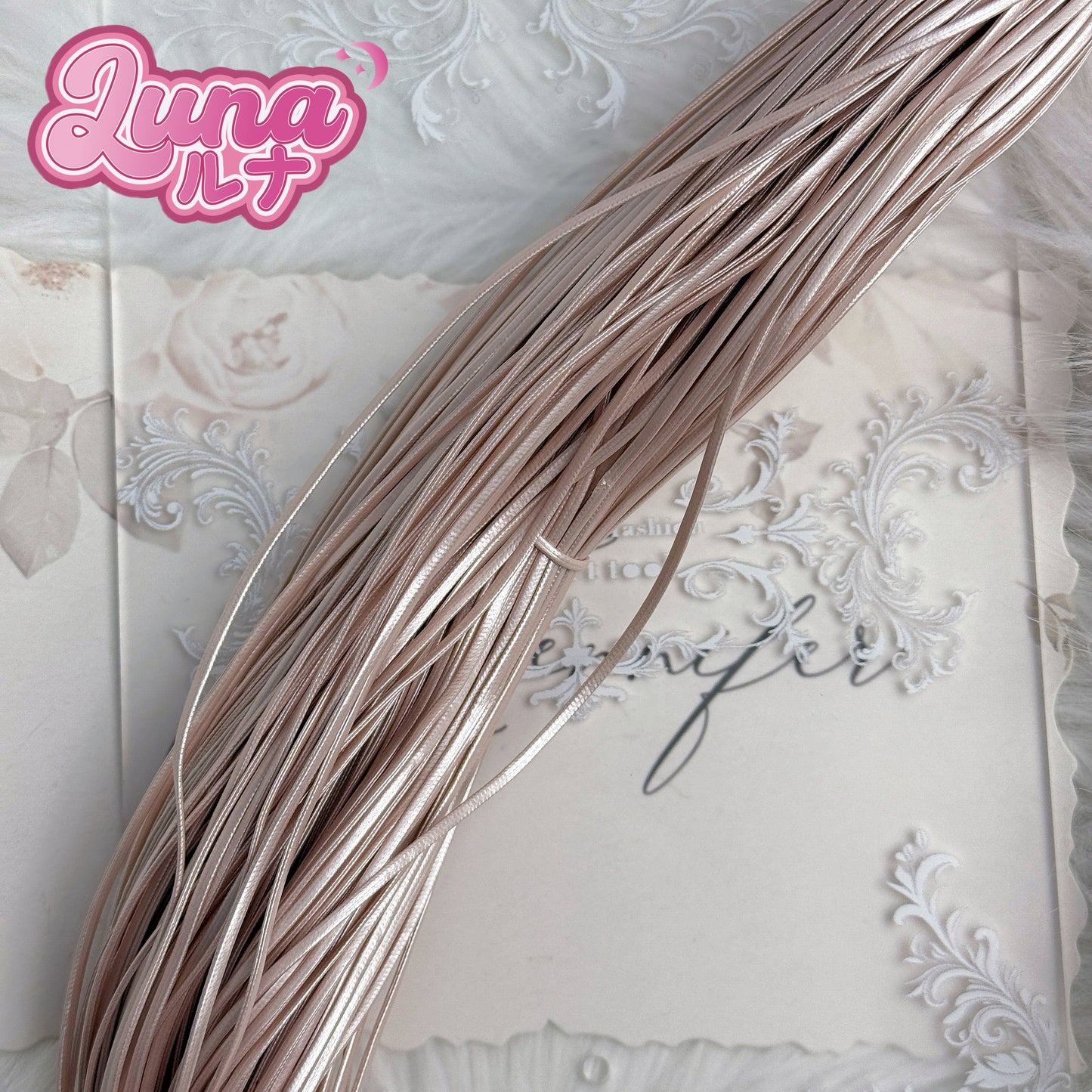 『F021』【紐】 光沢感レザーコード size:2mm