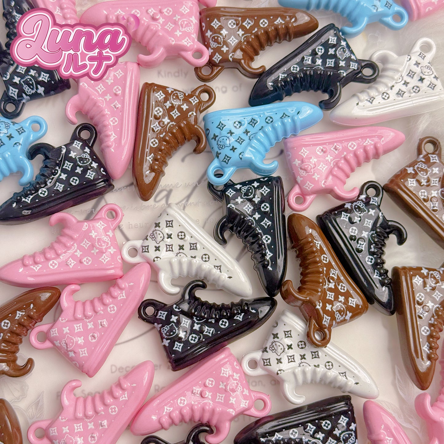 新作『B189』 おしゃれシューズちゃん 高品質アクリル