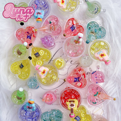 『F026』ひかるジュースカップ  夜光チャーム 高品質レジン